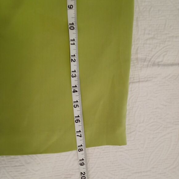 Hugo Buscati Collection Green Midi Skirt 100% Silk Size 4 - Picture 6 of 7